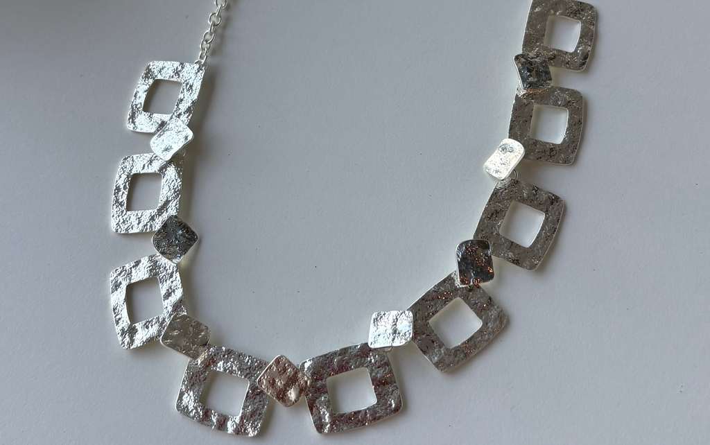 Collar SQUARE (Plateado)