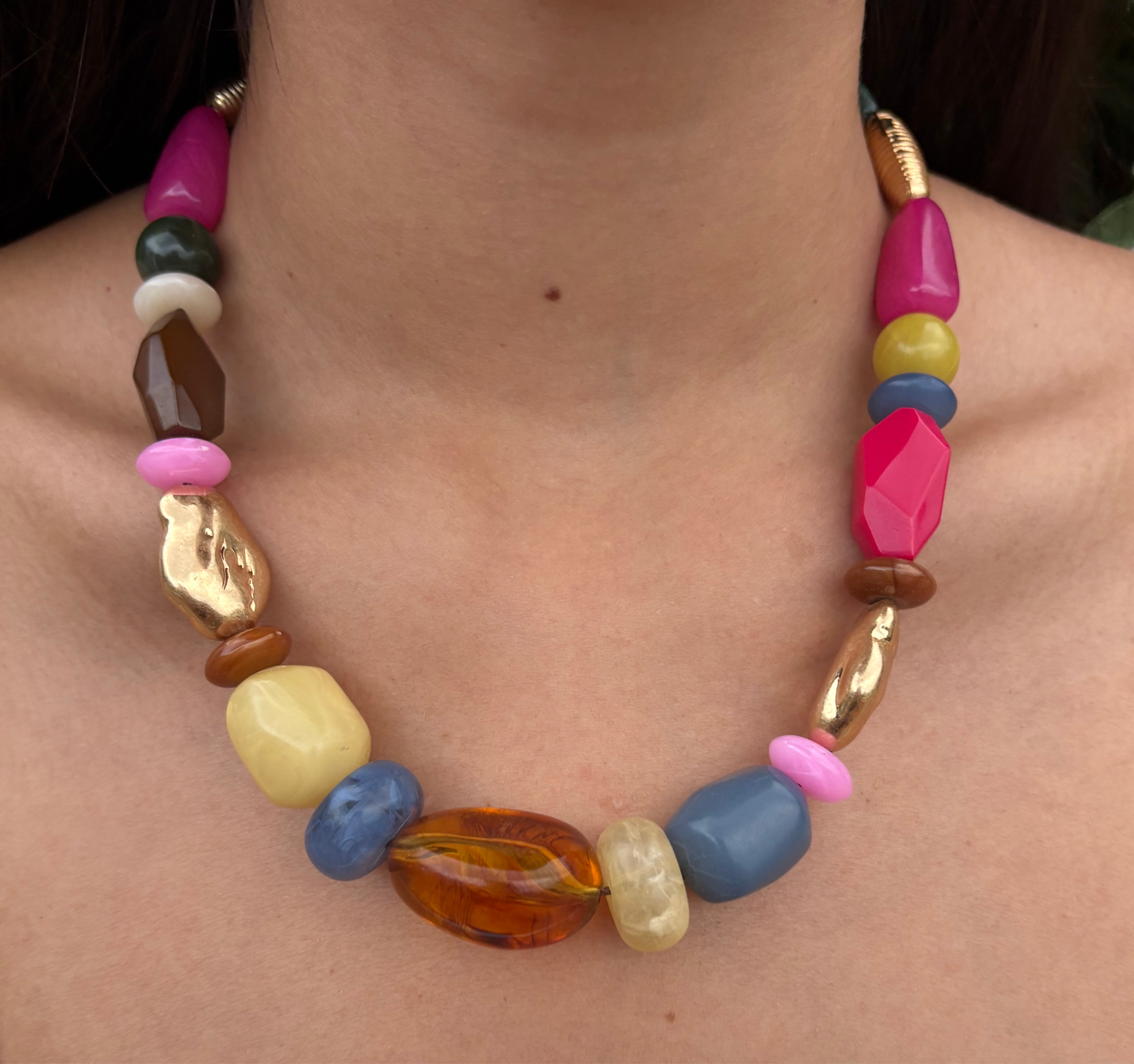 Collar arcoíris